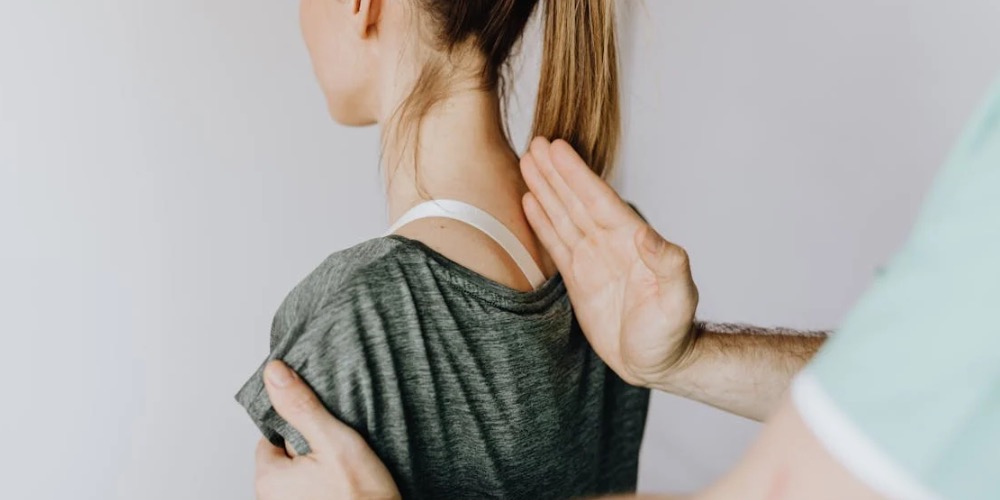 Csontkovácsolás és jóga