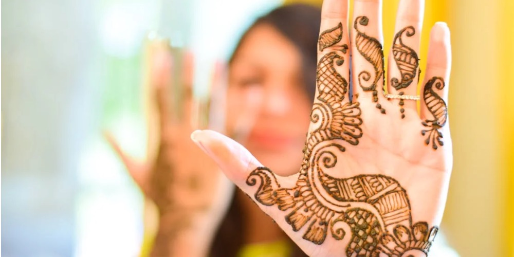 Henna festés: Mit kell tudni róla?