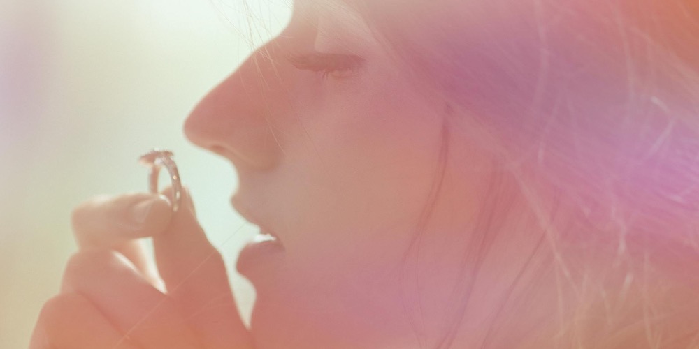 Ezüst gyűrű: Miért hordjuk a hüvelykujjon?