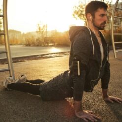 Haladó helyreállító jóga gyakorlatok