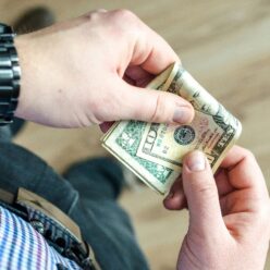 Tudatos pénz – Egy új megközelítés a bőség felé